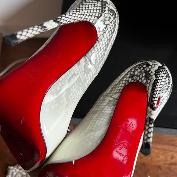 Christian Louboutin So Kate 120 mm dégradé off shite to snake skin - Picture 5 of 5